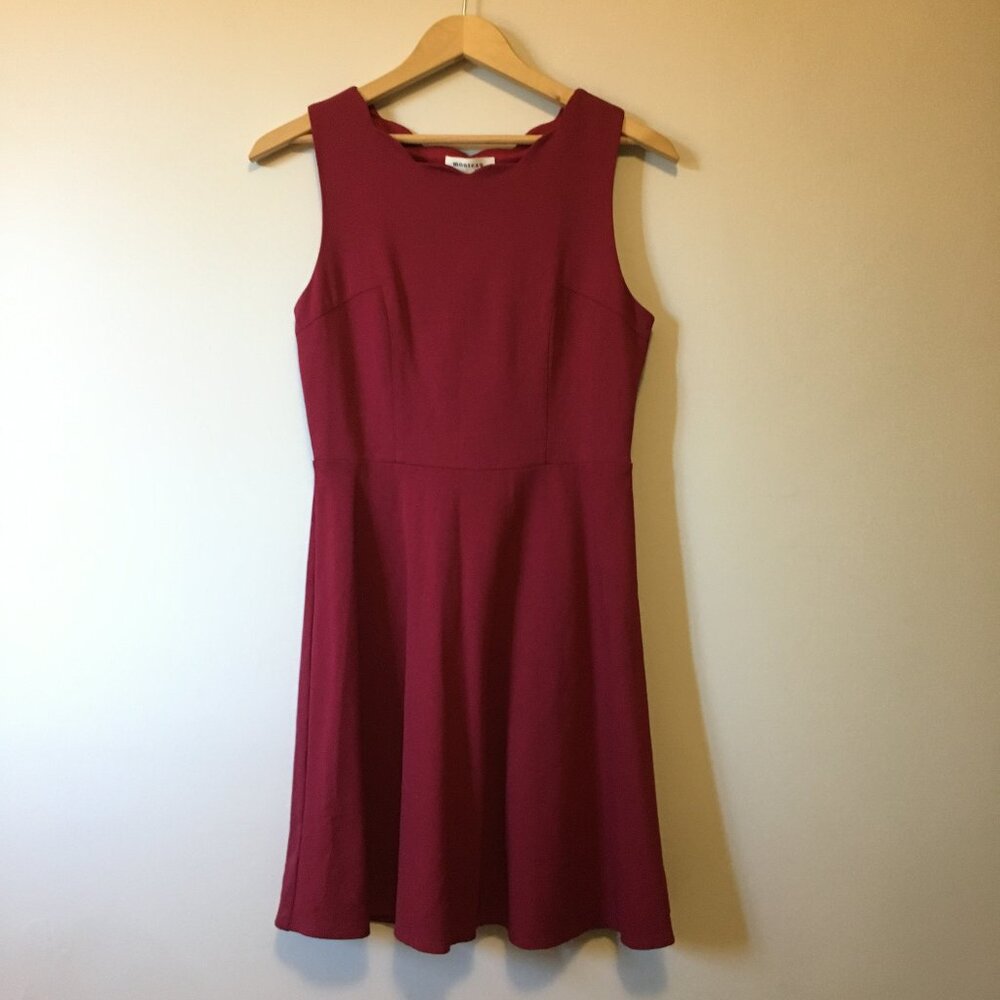 Dollette Ruby Red Scallop Collar Fit & Flare Viscose Dress - S/M